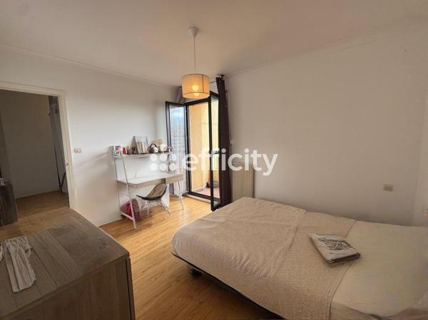 Appartement 4 pièces - 106 m² Exclusivité efficity