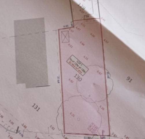 TERRAIN 1ER RIDEAU  d'à  peu près 353 m2 caherault SaInt  Julien de Concelles