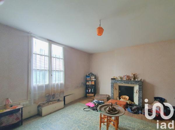 Maison 9 pièces de 253 m² à Jussey (70500)