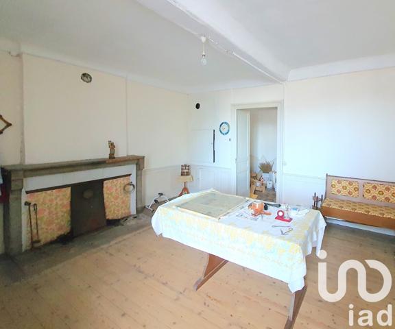 Maison 9 pièces de 253 m² à Jussey (70500)