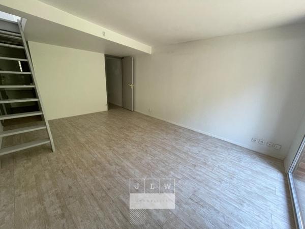 YIY-JM63 - T1b non meublé - Duplex - Jardin
