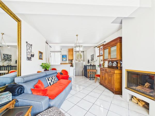 POLANGIS - Maison Joinville Le Pont 4 pièces 117 m2