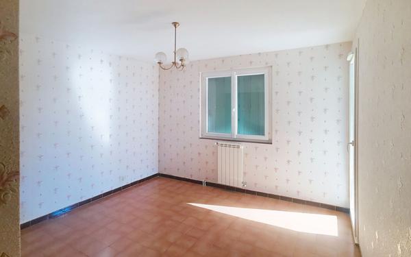 Appartement à louer    2 pièces •  La Seyne-sur-Mer