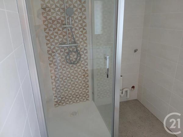 Appartement F2 à vendre  2 pièces - 47 m 2   GRANVILLE  - 50