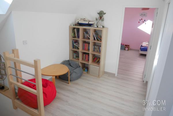 Maison 5 pièce(s) 4 chambre(s) 121 m²