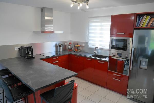 Maison 5 pièce(s) 4 chambre(s) 121 m²