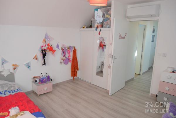 Maison 5 pièce(s) 4 chambre(s) 121 m²