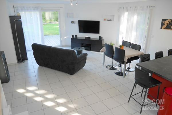 Maison 5 pièce(s) 4 chambre(s) 121 m²