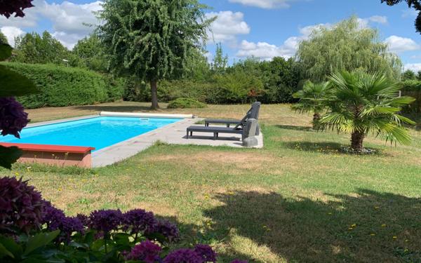 Maison à vendre    4 pièces •  Saint-Jean-de-Bournay