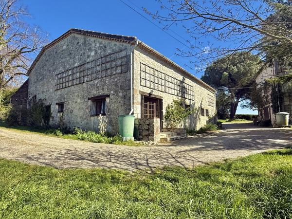 Castelsagrat (82400) CASTELSAGRAT Maison avec 5 chambres, gite, dependants, 3 hectares et piscine