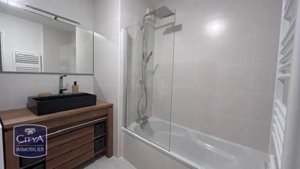 Appartement à vendre 3 pièces 58m² Saint-Sébastien-sur-Loire (44230)