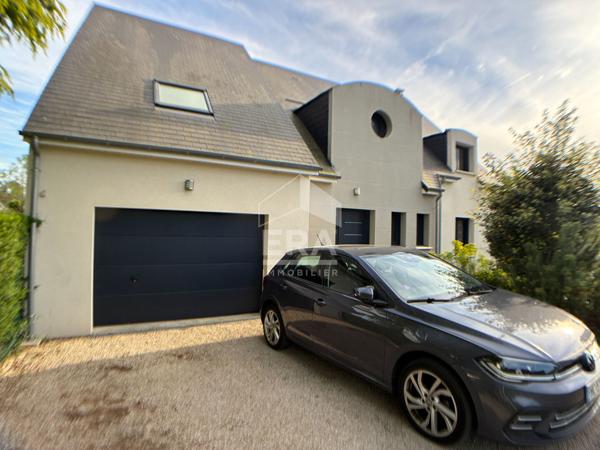 Maison à vendre T7 - Vineuil -  Récente, bien entretenue, 5 Chbs + mezz, grd garage.
