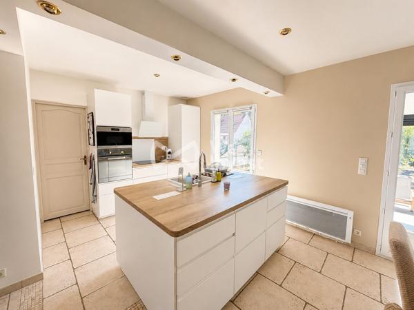 Maison familiale de 130 m² – 4 chambres – Aucun travaux – Terrain de près de 600m2