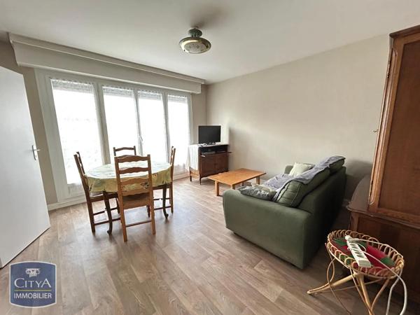 Appartement à louer 1 pièce 10.12m² Orléans (45000)