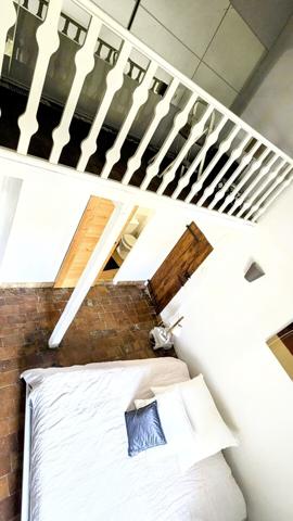 Grande maison de village avec terrasse