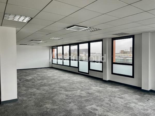 Bureaux à louer Lille - plateau avec terrasses au coeur d'un immeuble rénové proche du centre-ville