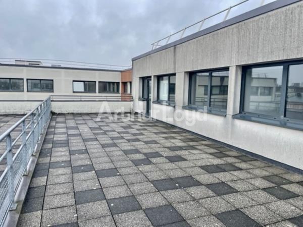 Bureaux à louer Lille - plateau avec terrasses au coeur d'un immeuble rénové proche du centre-ville
