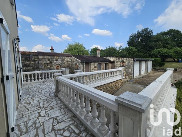 Maison à vendre 10 pièces 178 m² Saint-Fargeau-Ponthierry