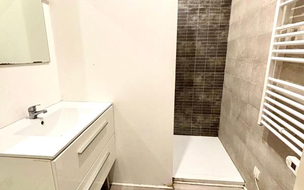 Appartement à louer    2 pièces •  Saint-Quentin