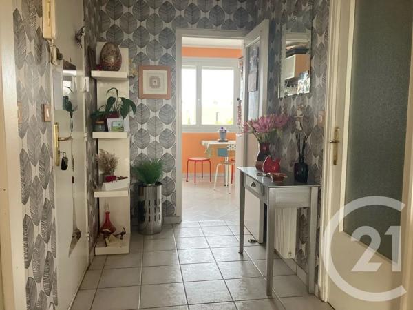 Appartement à vendre  3 pièces - 80 m 2   ABBEVILLE  - 80