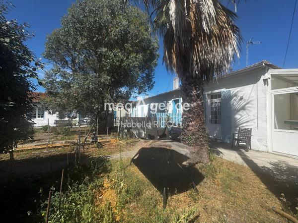 Maison à DOLUS-D'OLERON, 17550 - 6 pièces 220m²