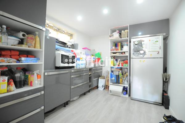 Maison
         8 pièces
        - 240 m² 540 000 € *
