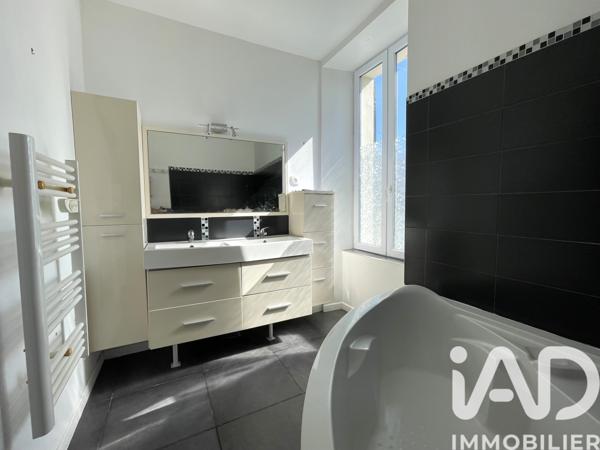 Maison à vendre 4 pièces 82 m² Rochefort