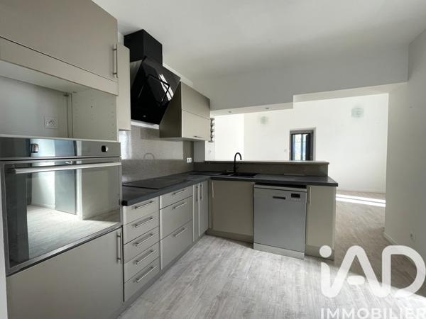 Maison à vendre 4 pièces 82 m² Rochefort