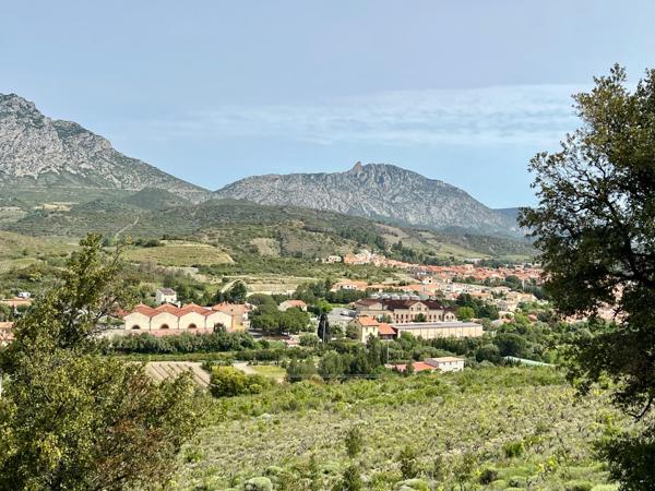 MAISON DE VILLAGE T5 avec terrasse de toit