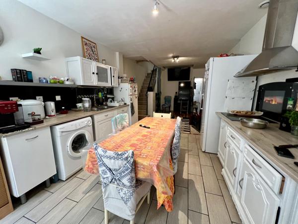 MAISON DE VILLAGE T5 avec terrasse de toit