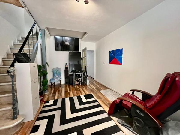 MAISON DE VILLAGE T5 avec terrasse de toit