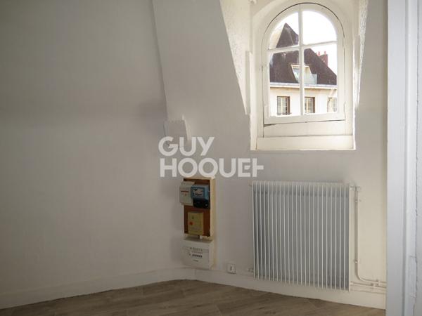 ? INVESTISSEMENT : Immeuble de Rapport - AUXERRE, Quartier du Pont