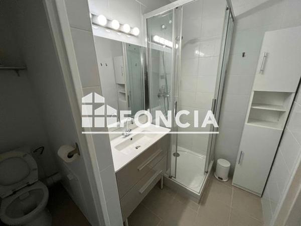 Location Studio 32.83 m² - FONTAINES 'A' Tours 37200