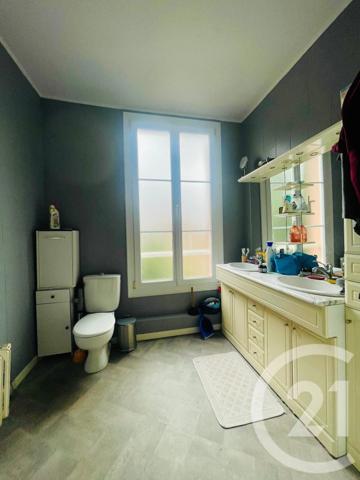 Maison à vendre  5 pièces - 86 m 2   MONTDIDIER  - 80