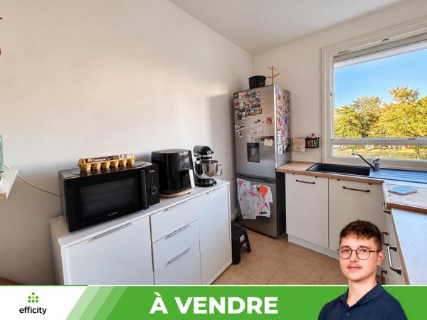 Appartement
         3 pièces
        - 55 m² Exclusivité 117 000 € *