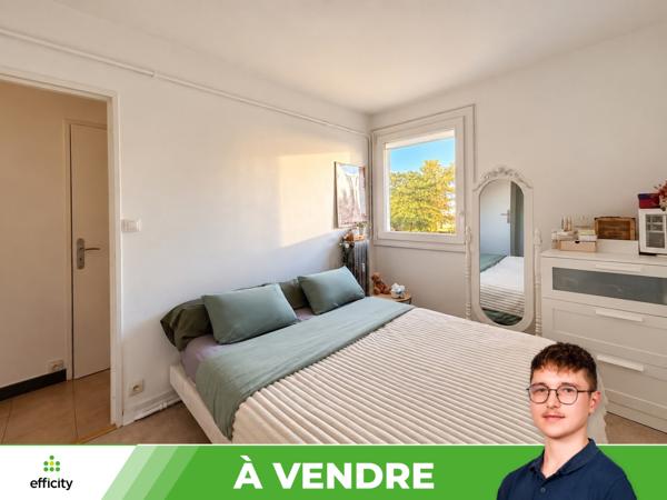 Appartement
         3 pièces
        - 55 m² Exclusivité 117 000 € *
