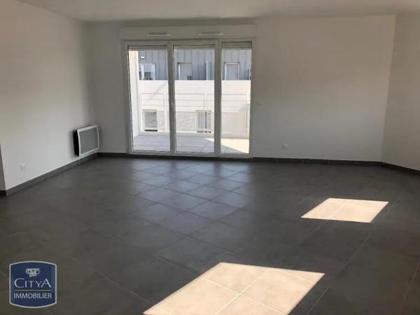 Appartement à louer 3 pièces 72.74m²