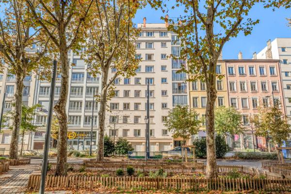 Appartement à vendre 3 pièces LYON 3EME ARRONDISSEMENT (69) Part Dieu balcon