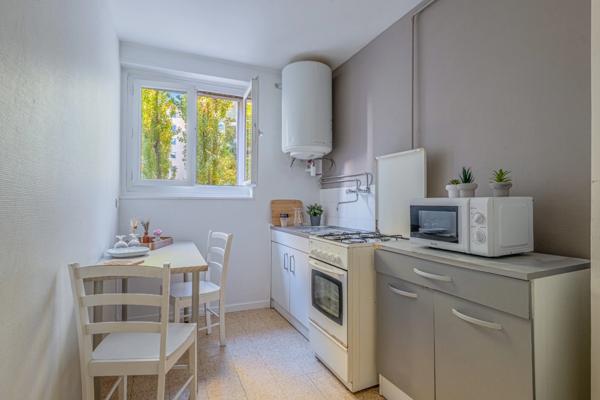 Appartement à vendre 3 pièces LYON 3EME ARRONDISSEMENT (69) Part Dieu balcon