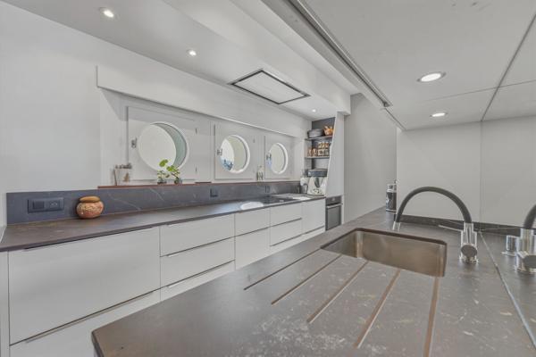 Vente Appartement de luxe Amphion-les-Bains 4 Pièces 118 m²