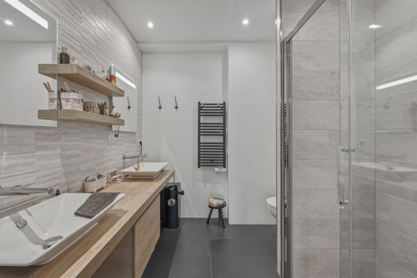 Vente Appartement de luxe Amphion-les-Bains 4 Pièces 118 m²