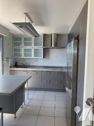 BOULOGNE SUR MER A VENDRE APPARTEMENT AVEC GARAGE