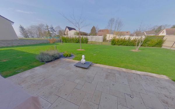 Maison à vendre    5 pièces • 94 m2 Oiry