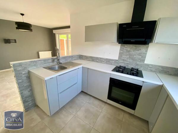 Appartement à louer 3 pièces 53.19m² Toulon (83000)