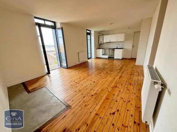 Appartement à louer 3 pièces 56.13m² Saint-Étienne (42000)