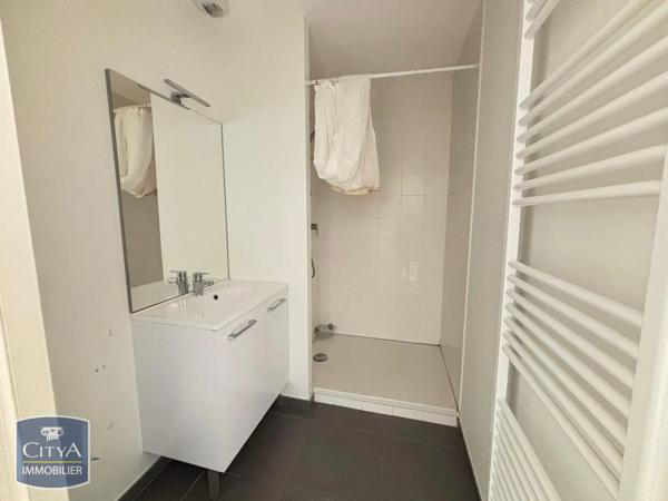 Appartement à louer 3 pièces 56.13m² Saint-Étienne (42000)