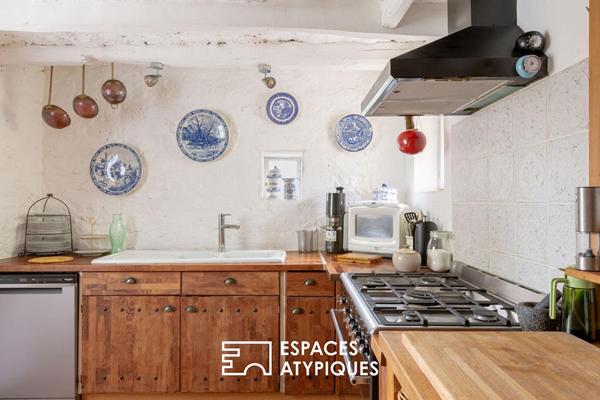Ancien corps de ferme XIXème avec dépendances