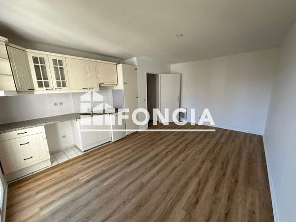 Location Appartement 2 pièces 38.49 m² - 2 RUE DE LA GALMY Chessy 77700