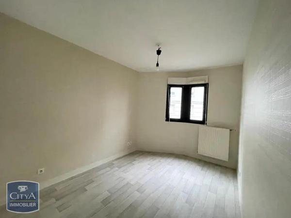 Appartement à louer 2 pièces 45.95m² Le Mans (72000)