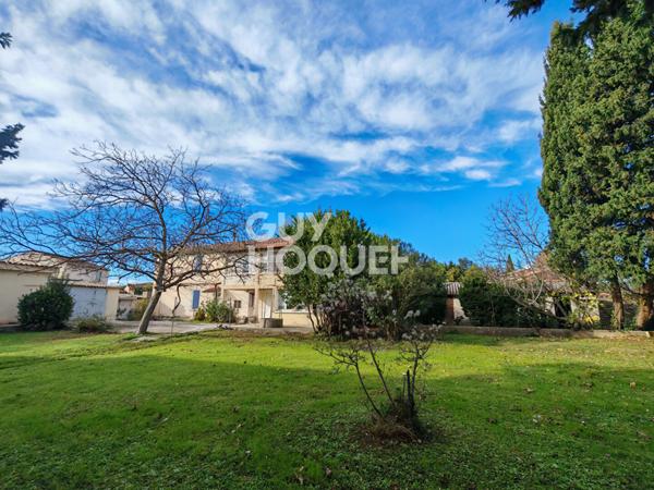 Maison - 180m² - Terrain constructible / piscinable 922m²
